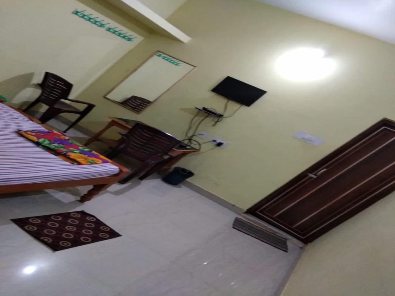 Triple bed non ac