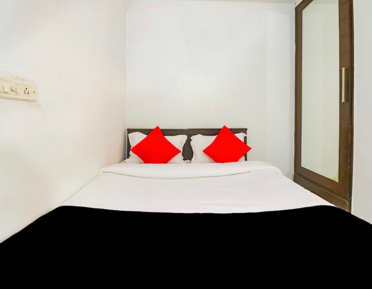 Deluxe Rooms