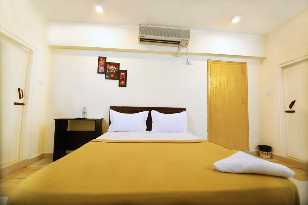 triple room ac