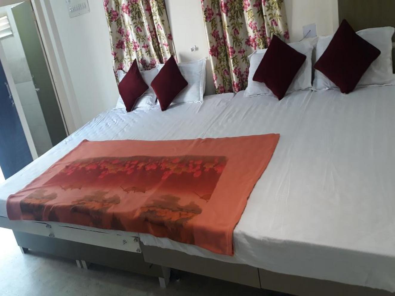 4 Bed Deluxe Room