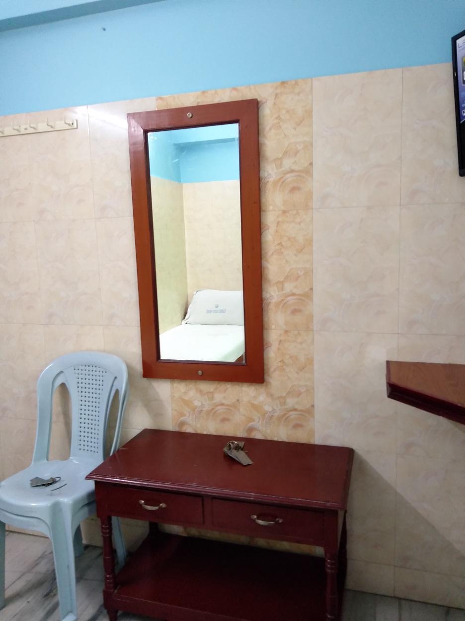 Double Bedroom NON/AC