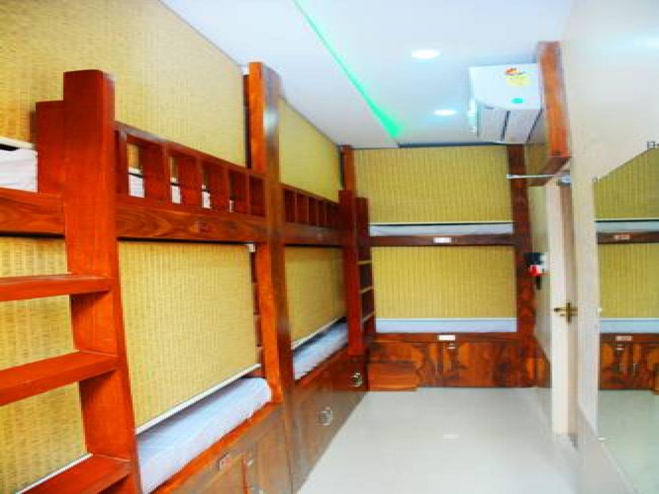 Dorm Shared  Male Beds