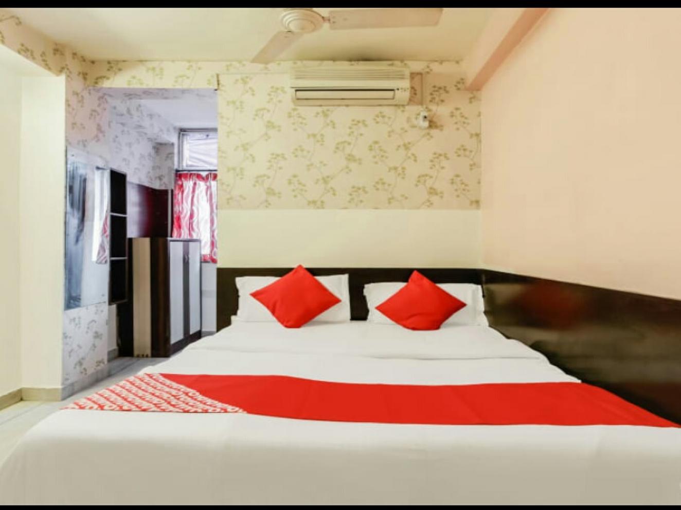 Standard AC room 