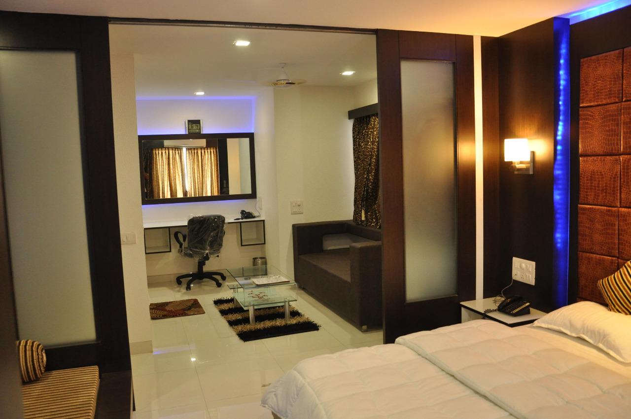 ROYAL SUITE ROOM