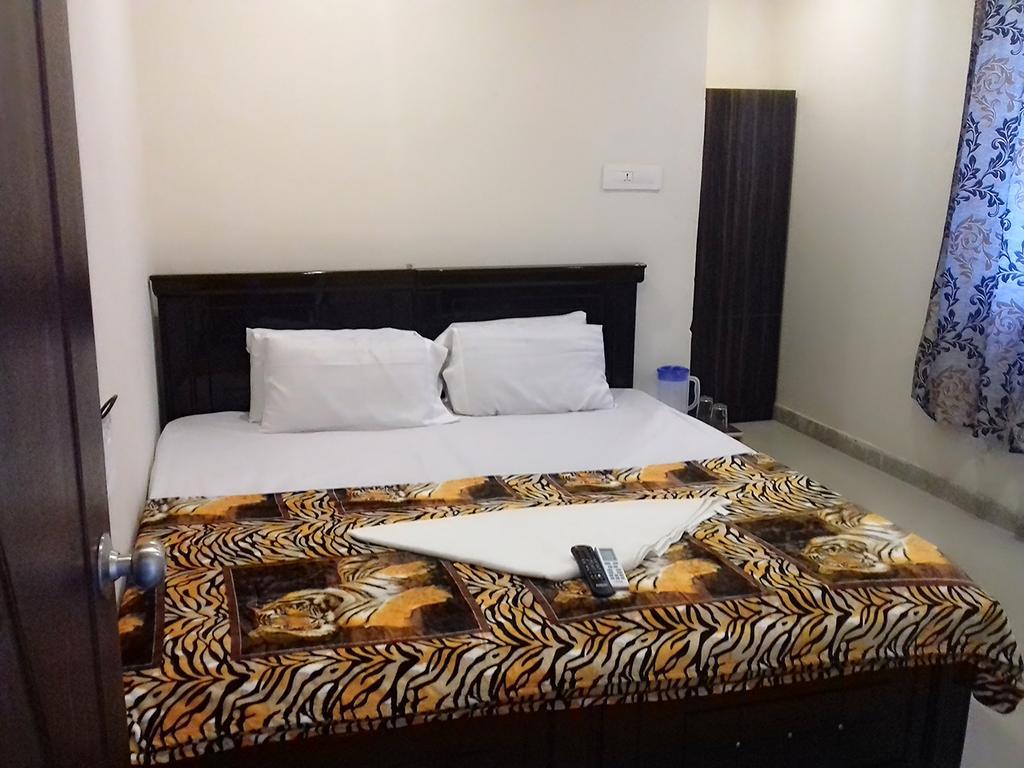 non ac double room